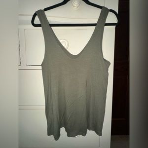 BKE flowy tank top size XS